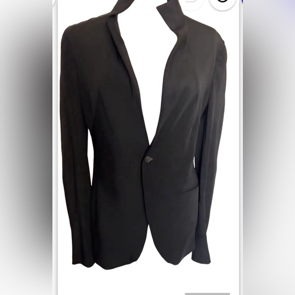 Yohji Yamamoto Jackets & Blazers - Yohji Yamamoto ( famous designer) black Blazer 100% silk Sz M